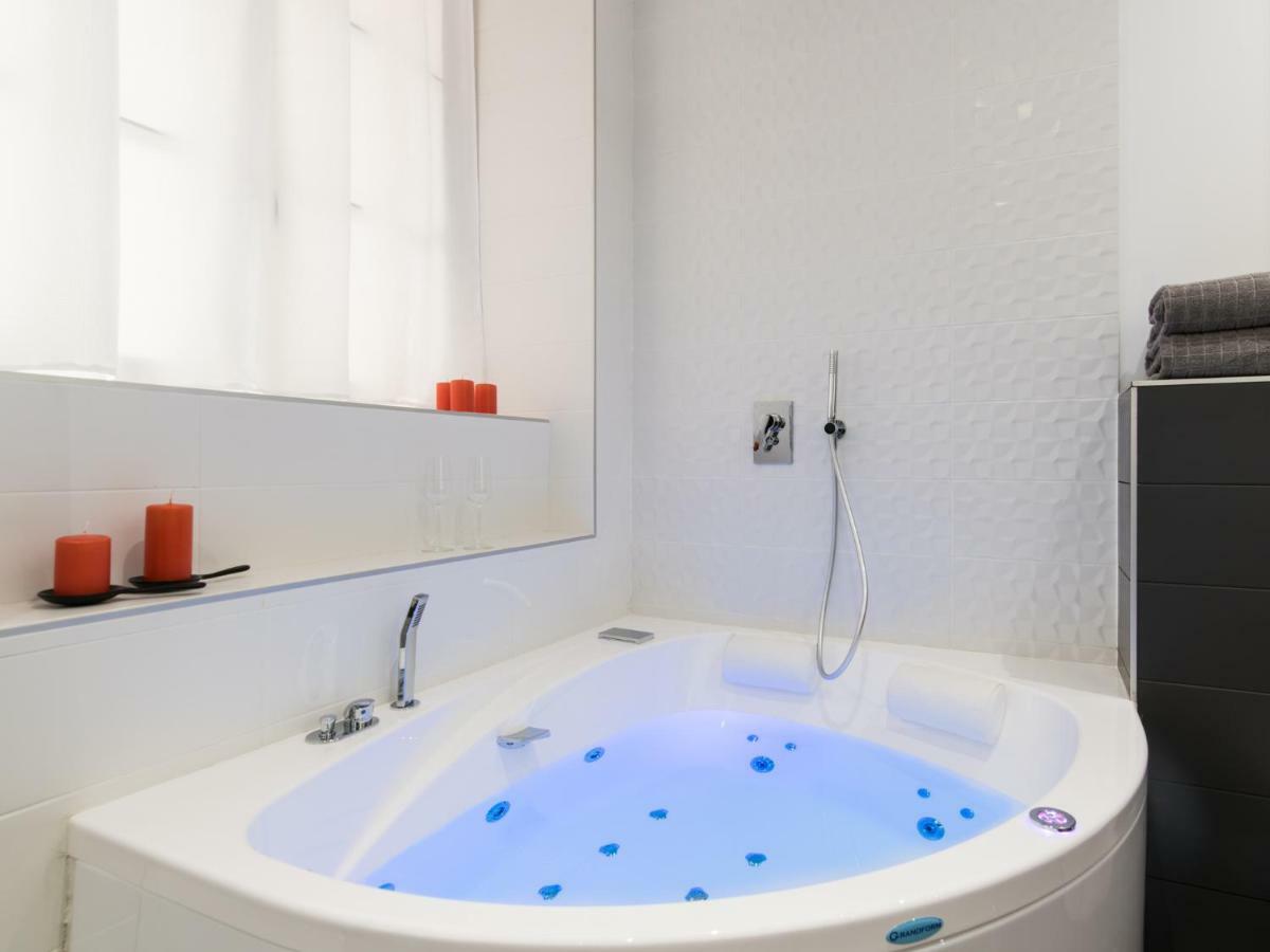 Luxury Studio & Spa-Lyon Centre Экстерьер фото