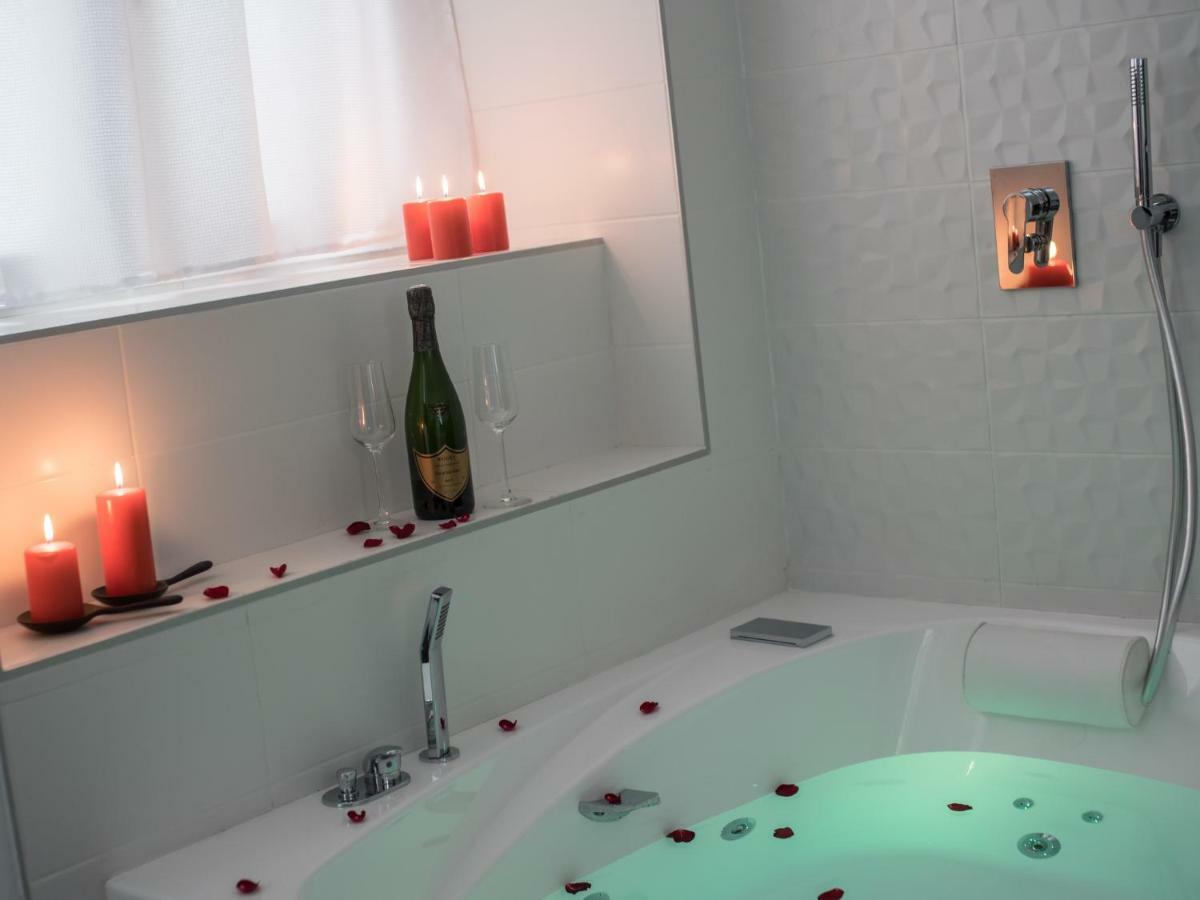 Luxury Studio & Spa-Lyon Centre Экстерьер фото